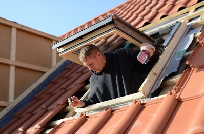 Pose de fenêtres de toit Velux à Freyssenet